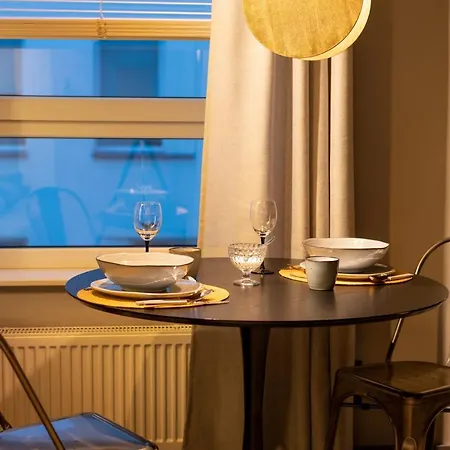 N23 Z Antresola Centrum Wi-fi Klimatyzacja *