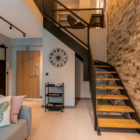 N23 Z Antresola Centrum Wi-fi Klimatyzacja לודז'