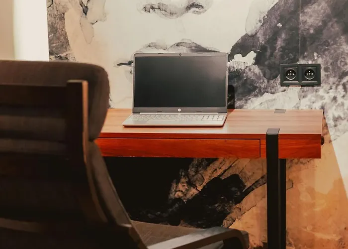 Dwupoziomowy Apartament N23 Centrum Parking Gratis Klimatyzacja Piotrkowska I Dworzec Fabryczna 500M شقة