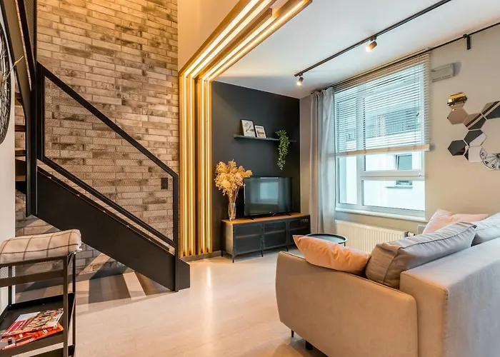 Dwupoziomowy Apartament N23 Centrum Parking Gratis Klimatyzacja Piotrkowska I Dworzec Fabryczna 500M * وودج