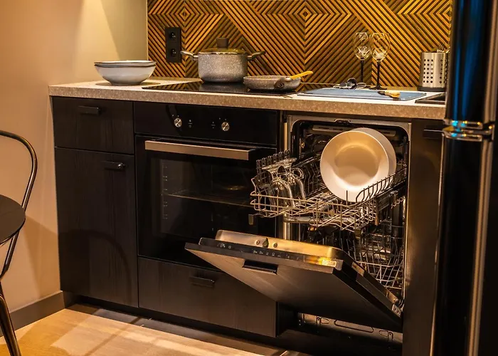 Dwupoziomowy Apartament N23 Centrum Parking Gratis Klimatyzacja Piotrkowska I Dworzec Fabryczna 500M شقة وودج