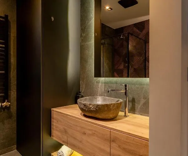 Dwupoziomowy Apartament N23 Centrum Parking Gratis Klimatyzacja Piotrkowska I Dworzec Fabryczna 500M شقة وودج